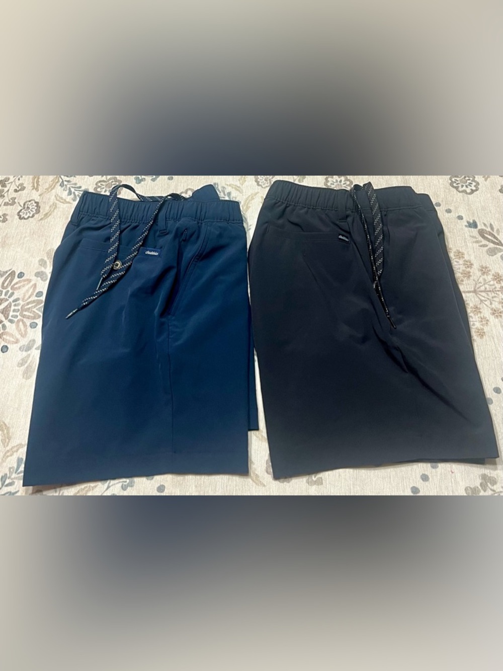 Chubbies Men’s Everywear Performance Short Navy AND Black Size Medium *2 Pairs*